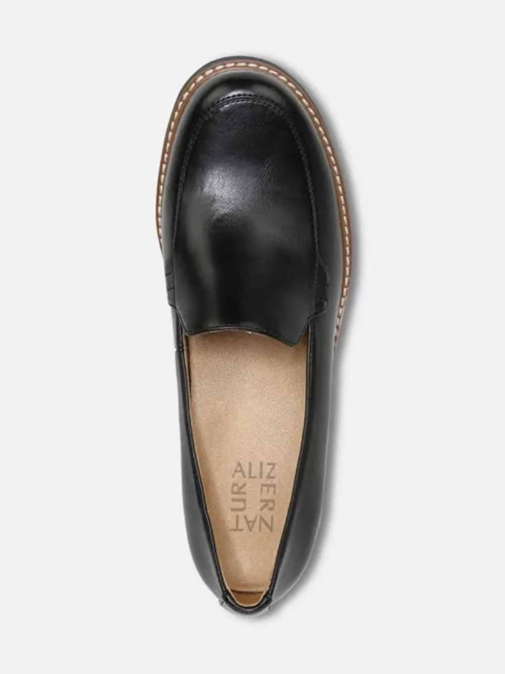 Naturalizer Cabaret Black Leather Slip-On Loafers with Contrast Welt, size 6